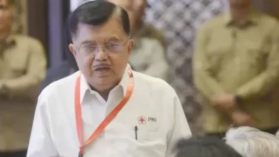 2 Kader Senior Partai Golkar Berseteru, JK Polisikan Agung Laksono Soal Ketum PMI