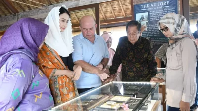 Wamendag Dyah Roro Esti Siap Bantu Kembangkan UMKM Eksportir Mutiara di Lombok Utara
