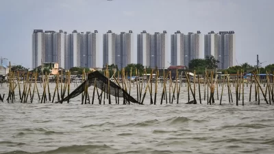 Eks Bupati Tangerang, Ahmed Zaki Iskandar Akui Pagar Laut Sudah Ada Sejak 2014
