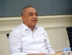 Eks Bupati Ahmed Zaki Iskandar Mengaku Tak Tahu Menahu Soal Pagar Laut Tangerang