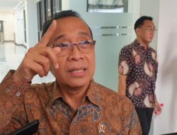 Menko PMK Pratikno Sentil Deddy Corbuzier Usai Sebut Siswa SD Yang Kritik MBG ‘Pea’