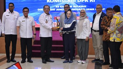 Dewi Asmara Pimpin Rombongan Komisi XIII DPR RI Kunjungi Kantor Imigrasi Bandung