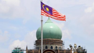 Efisiensi Anggaran, Malaysia Pilih Potong Gaji Pejabat Tanpa Harus Korbankan Rakyat