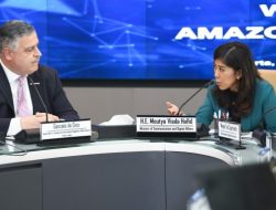 Perluas Konektivitas Digital, Menkomdigi Meutya Hafid Jajaki Kerjasama Dengan Amazon Kuiper