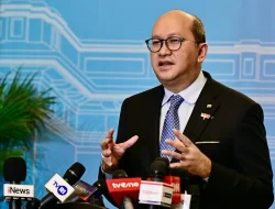 Penjelasan Menteri Investasi Rosan Roeslani Soal Peluang BPI Danantara Biayai Proyek Hilirisasi