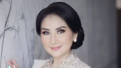 Psikolog Kritik Tajam Kemampuan Bicara Menteri Pariwisata di Depan Umum: Kacau!