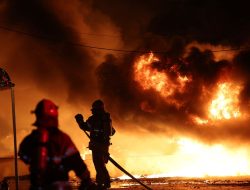 Militer Korsel Tambah 990 Pasukan Bantu Padamkan Kebakaran Hutan Sancheong