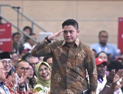 TB Hasanuddin Soal Kenaikan Pangkat Mayor Teddy Jadi Letkol: Tidak Sesuai Aturan Biasa!