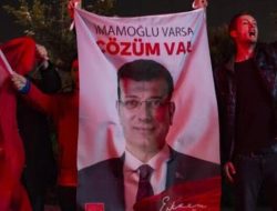 Walikota Istanbul Ekrem Imamoglu Dipenjara Hingga Sidang, Picu Gelombang Protes