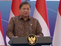 Menko Airlangga Pastikan Kinerja Perbankan Tetap Solid: Kredit Tumbuh 10,42 Persen!