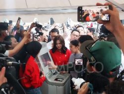 Menkomdigi Meutya Hafid Ajak Masyarakat Gunakan E-Sim Hindari Penyalahgunaan Data
