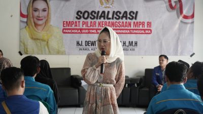 Legislator Partai Golkar Dewi Asmara Gelar Sosialisasi 4 Pilar Dengan Anggota KNPI di Gedung KNPI, Sukabumi