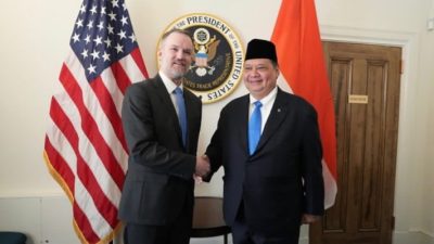 Nasib 270 Juta Rakyat di Tangan Menko Airlangga, Negosiasi Tarif AS Harus Cerdas