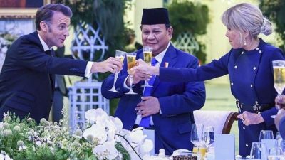 Seskab Teddy Bantah Sajikan Wine saat Gala Dinner Prabowo dan Macron