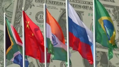 Dedolarisasi Melanda Dunia, 70 Negara Singkirkan Dolar AS di Transaksi Perdagangan Global