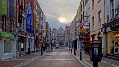 7 Negara Ini Bakal Bayar Kamu Untuk Pindah ke Sana: Swiss Hingga Irlandia