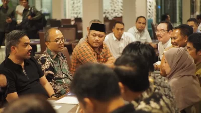 Menteri Maman Abdurrahman Beri Dukungan Moral Pengusaha UMKM di Banjarbaru Di Tengah Isu Hukum