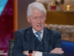 Bill Clinton Sindir Netanyahu Manfaatkan Perang Iran Demi Berkuasa Selamanya