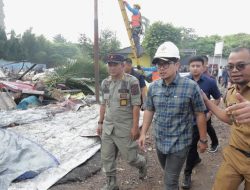 Pilar Saga Ichsan Turun Langsung Bongkar Tempat Prostitusi dan Miras Roxy Ciputat