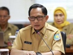 Mendagri Tito Karnavian Harus Mundur dan Minta Maaf ke Rakyat