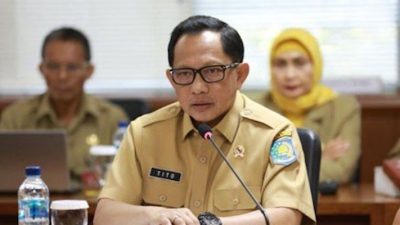 Mendagri Tito Karnavian Harus Mundur dan Minta Maaf ke Rakyat