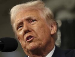 Ulama Iran, Mansour Emami Tawarkan Hadiah Rp. 18, Miliar Untuk Kepala Donald Trump