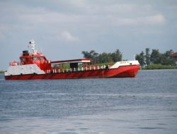 Warga Kepulauan Seribu Mandi Pakai Air Sumur Kotor, Wibi Andrino Sentil Pemprov Jakarta