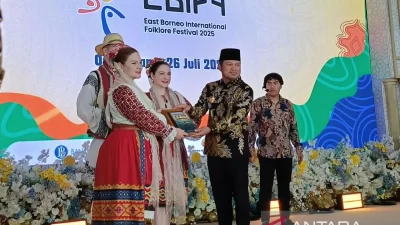 Gubernur Rudy Mas’ud Promosikan Budaya Kaltim di Forum Internasional EBIFF 2025