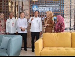 Gubernur Rudy Mas’ud Minta Semua Dosen dan Pejabat di Kaltim Harus Bergelar Doktor