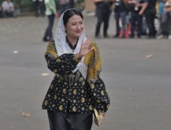 Wamendag Dyah Roro Esti Bantah Penjualan Bendera Merah Putih Lesu Karena ‘One Piece’