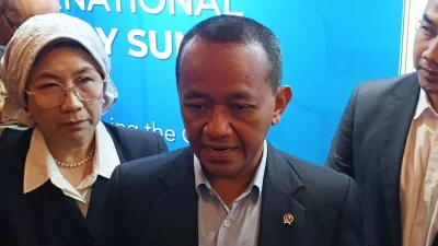 Menteri ESDM, Bahlil Lahadalia Impor Litium Australia Untuk Penuhi Kebutuhan Industri Baterai EV