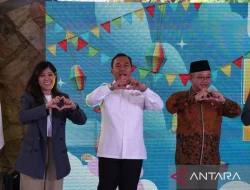 Mendukbangga Wihaji Ingatkan Orang Tua Jangan Sibuk Main Hp Saat Ngobrol Sama Anak