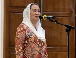 Bupati Cen Sui Lan Janji Berikan Beasiswa Bagi Para Anggota Paskibraka di Natuna