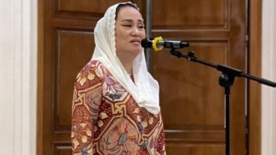 Bupati Cen Sui Lan Janji Berikan Beasiswa Bagi Para Anggota Paskibraka di Natuna