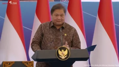 Menko Airlangga Ungkap Berbagai Capaian Ekonomi 10 Bulan Pemerintahan Prabowo
