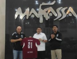 PSM Makassar Serahkan Jersey Nomor 01 Untuk Walikota Munafri Arifuddin