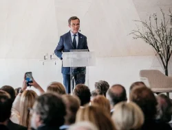 Ulf Kristersson, PM Swedia Yang Dikenal Sering Ambil Keputusan Ikuti Saran ChatGPT