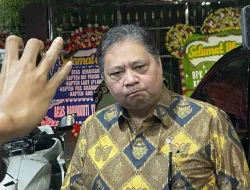 Menko Airlangga Luncurkan Program ‘Siap Kerja’, Jembatani Fresh Graduate ke Dunia Industri