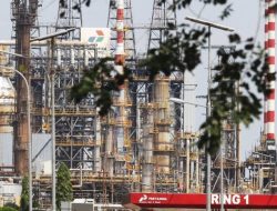 Menteri ESDM Bahlil Lahadalia Ungkap Studi Kelayakan 17 Kilang Minyak Modular Hampir Final