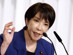 PM Jepang Sanae Takaichi Bakal Potong Gaji Sendiri dan Para Menterinya