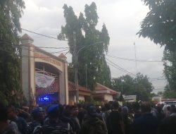 Wamenko Polkam Lodewijk Paulus Minta Publik Tak Langsung Kaitkan Ledakan SMAN 72 dengan Aksi Terorisme