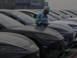 Shifting Besar di Pasar Otomotif, Menko Airlangga: Mobil Listrik Dorong Penurunan Harga Mobil Bensin