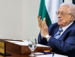 Presiden Palestina Mahmoud Abbas Amandemen UU Yang Larang Hamas Ikut Pemilu