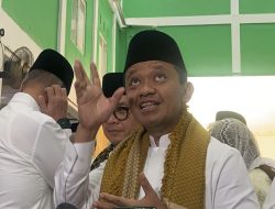 Dulu Kondektur Angkot Kini Ketua Umum Partai Golkar, Bahlil Lahadalia Bagi Tips Sukses ke Para Santri