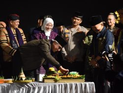 Rayakan 157 Tahun Jembatan Legendaris Kediri, Walikota Vinanda Prameswati Ajak Warga Jaga Warisan Sejarah