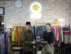 Menteri P2MI Mukhtarudin Angkat Kisah Sukses Purna Pekerja Migran Indonesia: Dari Perawat di Kuwait Jadi Pengusaha Sukses!