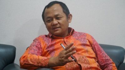 Di Tengah Isu Reshuffle Kabinet, Sarmuji Puji Kinerja Menteri Bahlil: Makin Baik! Harga BBM Tak Naik!