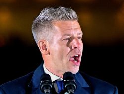 PM Baru Hungaria Peter Magyar Janji Bakal Tangkap PM Israel Benjamin Netanyahu Sesuai Perintah ICC