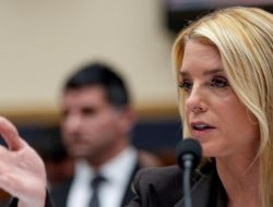 Trump Pecat Jaksa Agung, Pam Bondi Karena Dinilai Gagal Redam Gaduh Kasus Jeffrey Epstein