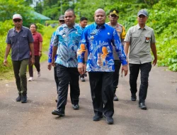 Gubernur Mathius Fakhiri Ingin MBG Tak Hanya Bagi Makan, Tapi Bisa Serap Ikan, Ternak dan Hasil Kebun Papua